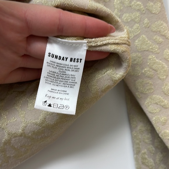 Aritzia Sunday Best long sleeve crop - Picture 5 of 6